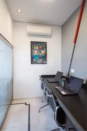 Imagem Conjunto Comercial à Venda em São Paulo-SP, Bairro Cerqueira César: 1 Sala, 2 Vagas, 62m²!
