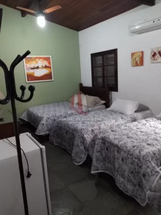 Casa Independente Praia dos Anjos