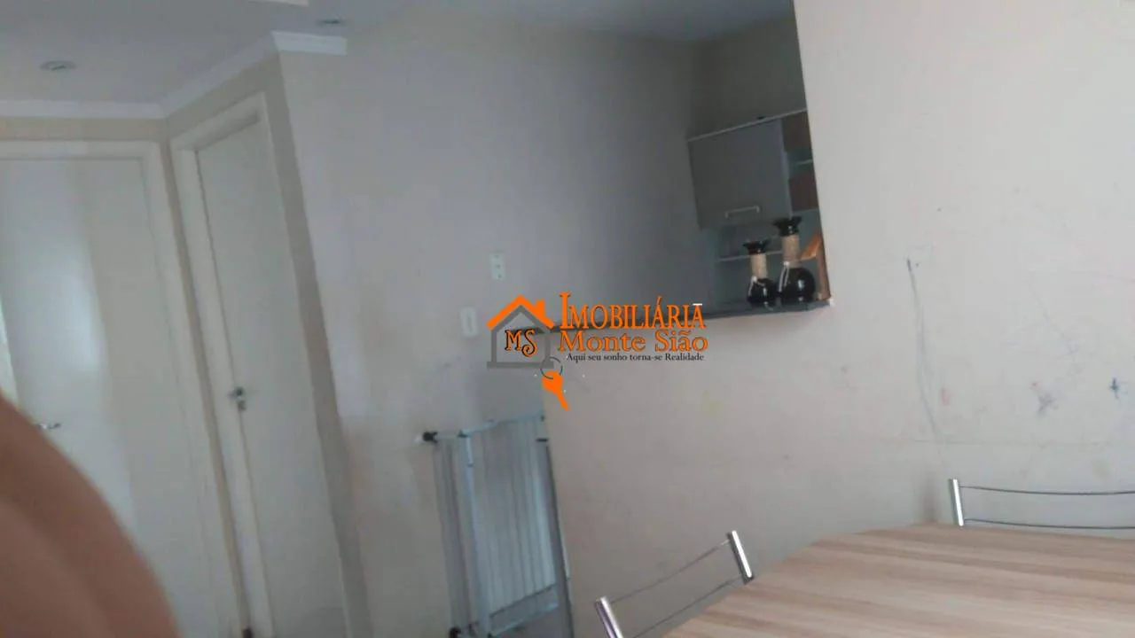 Imagem Apartamento com 2 dormitórios à venda, 41 m² por R$ 210.000,00 - Água Chata - Guarulhos/SP