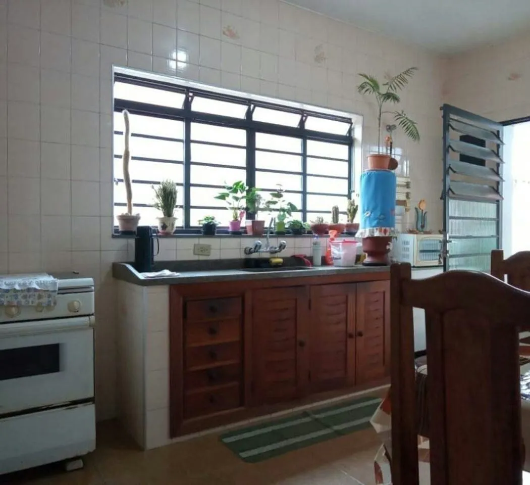Imagem Casa à venda 3 Quartos, 1 Suite, 2 Vagas, 760M², Jardim Residencial Doutor Lessa, Pindamonhangaba - SP