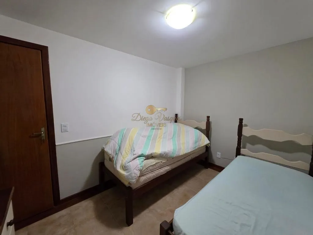 Imagem Casa em Condomínio para Venda em Teresópolis / RJ no bairro Iucas