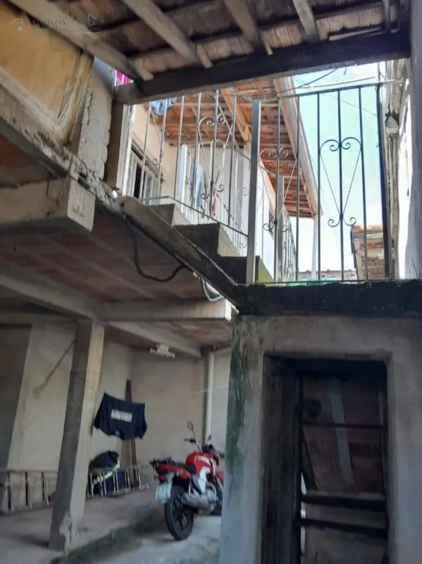 Imagem Oportunidade de Investimento - Casa com Edícula em Terreno de 300 m²