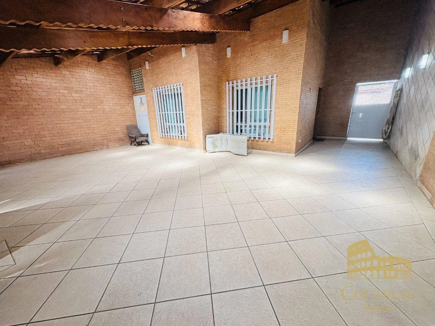 Imagem Casa com 4 dormitórios à venda, 210 m² por R$ 1.550.000,00 - Tupi - Praia Grande/SP