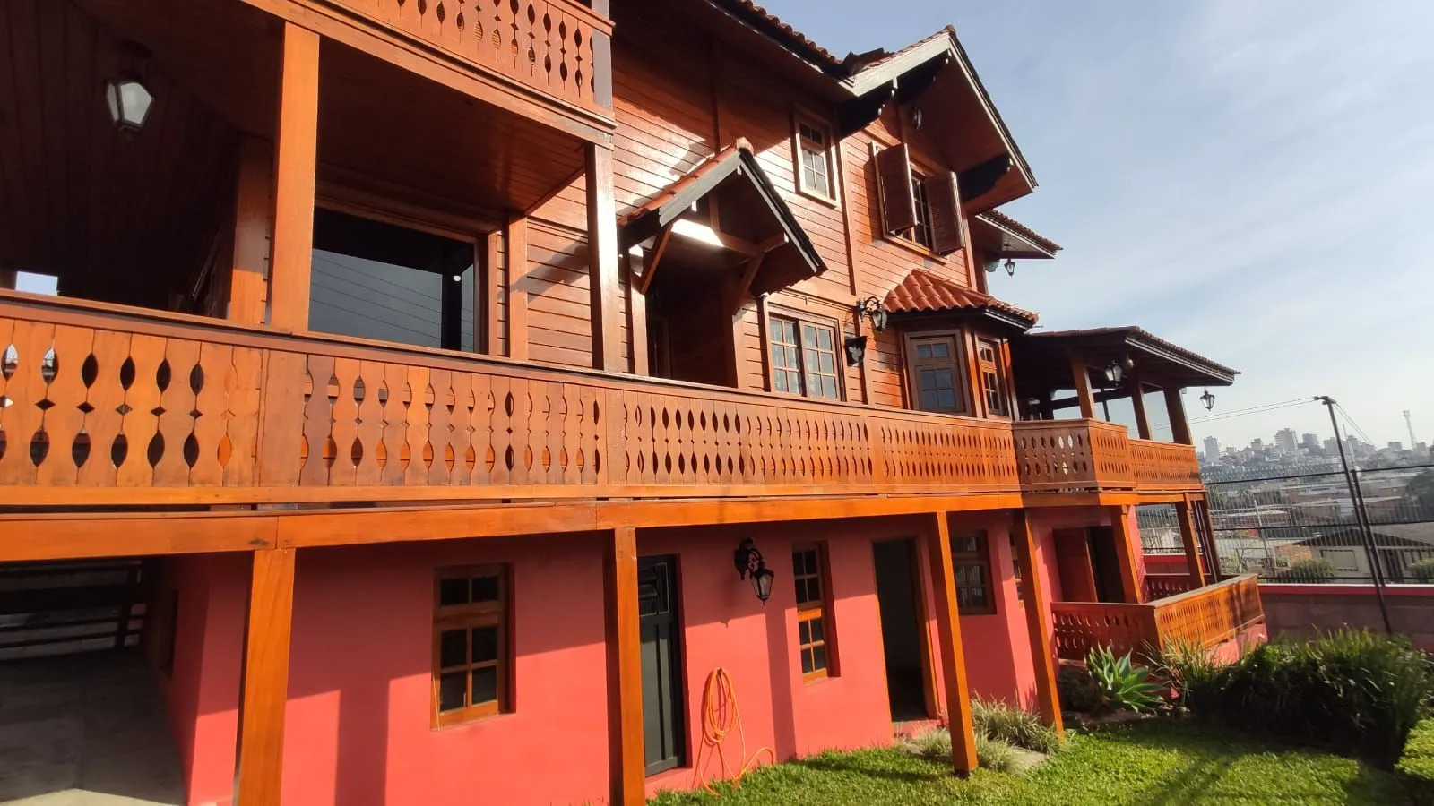 Imagem Casa à venda em Caxias do Sul, Salgado Filho , com 4 quartos, 369.8m2