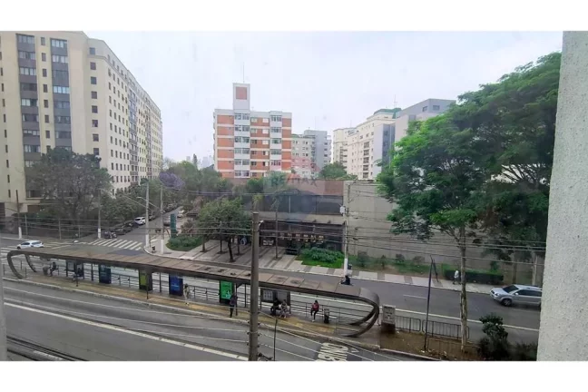 Imagem Sala Comercial 32,32m² com 1 vaga no Itaim Bibi