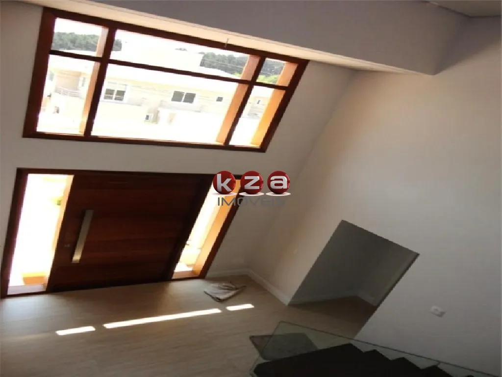 Imagem Casa de luxo em condomínio exclusivo: 3 suítes, 3 salas, 6 banheiros, 2 vagas na cidade de Valinhos-SP no Condomínio Portal do Lago.