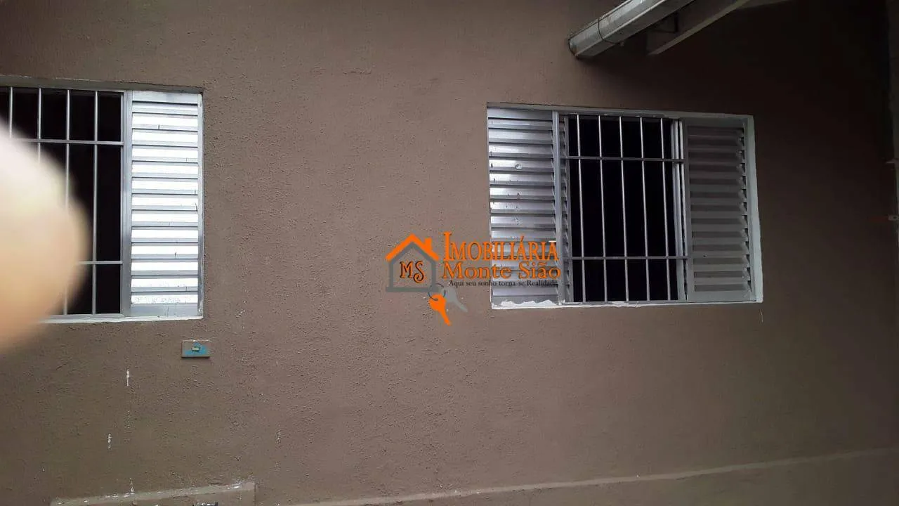 Imagem Casa com 3 dormitórios à venda, 260 m² por R$ 530.000,00 - Jardim Cumbica - Guarulhos/SP