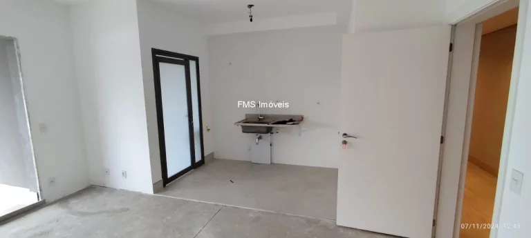 Imagem Apartamento com 77m² em Moema encontre o maior estoque Cyrela na Zona Sul! Explore em www.fmsimoveis.com.br