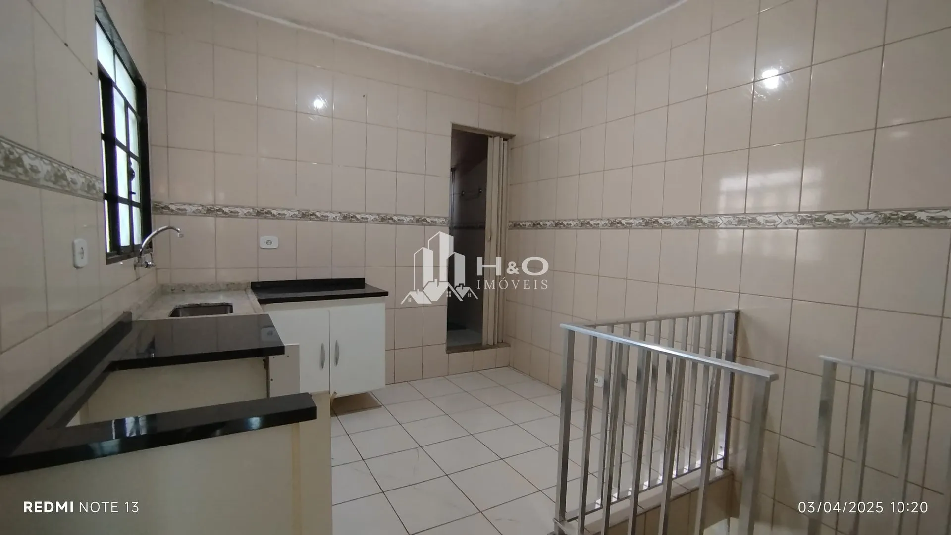 Imagem Oportunidade, Sobrado para venda possui 177 metros quadrados com 4 quartos em Vila Rica - São Paulo - SP
