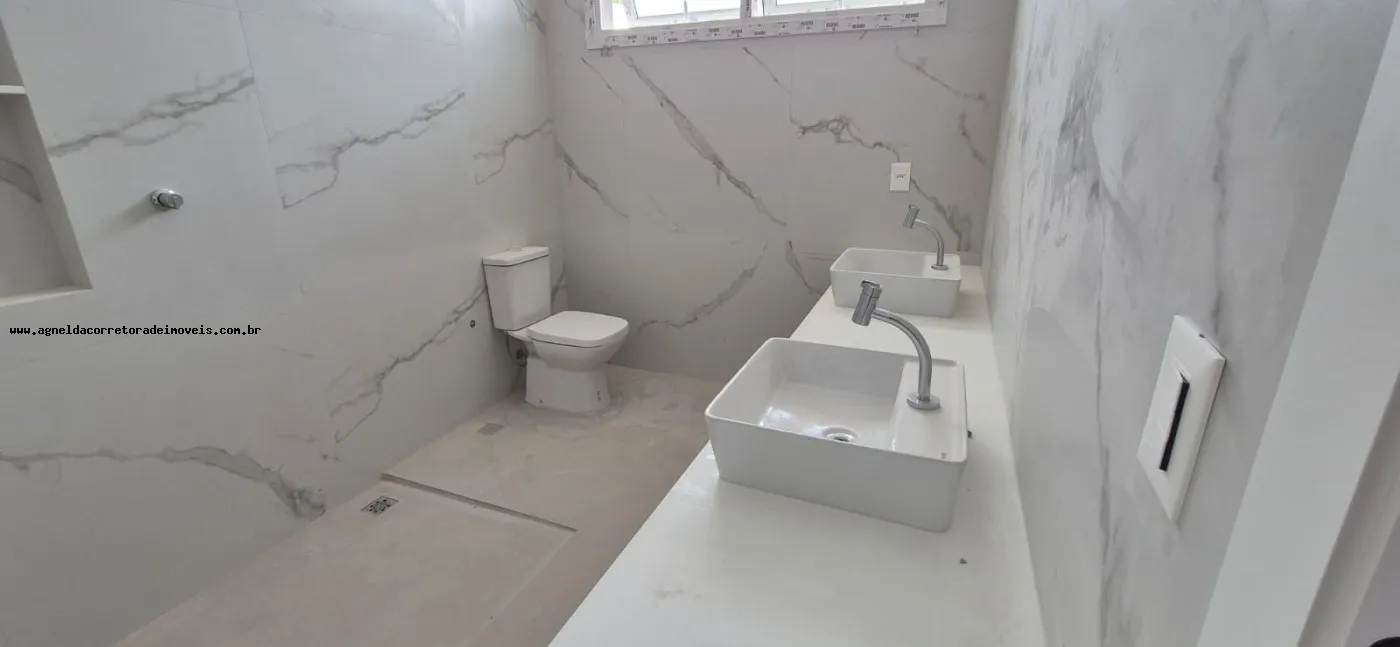 Imagem Casa em Condomínio para Venda em Parnamirim, Pium (Distrito Litoral), 3 dormitórios, 3 suítes, 4 banheiros, 4 vagas