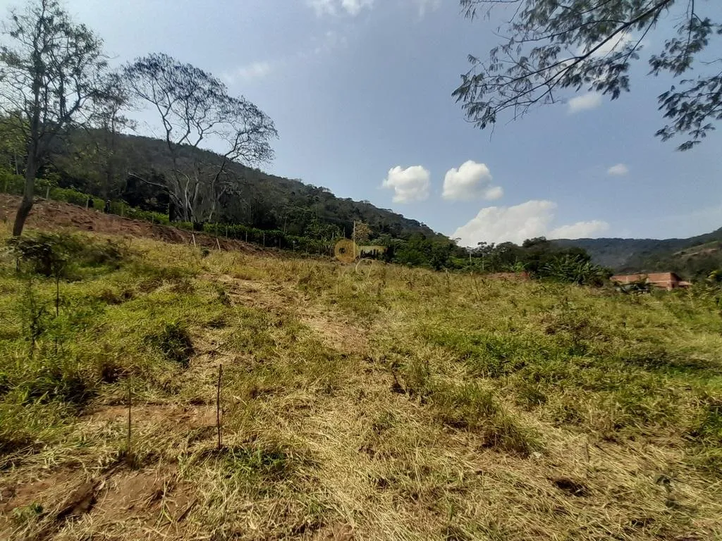 Imagem Terreno para Venda em Teresópolis / RJ no bairro Albuquerque