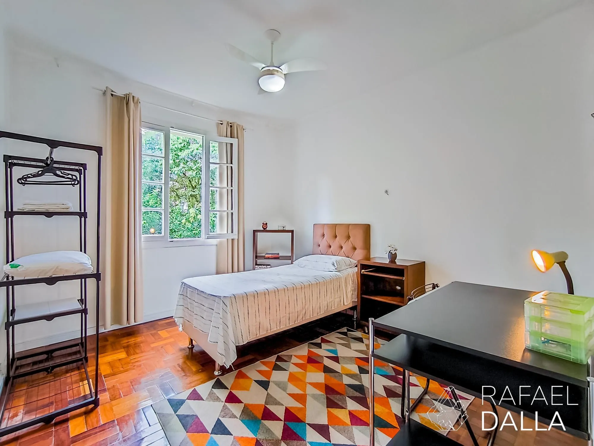 Imagem Apartamento Amplo de 3 Dormitórios na Cândido Silveira com Alta Rentabilidade