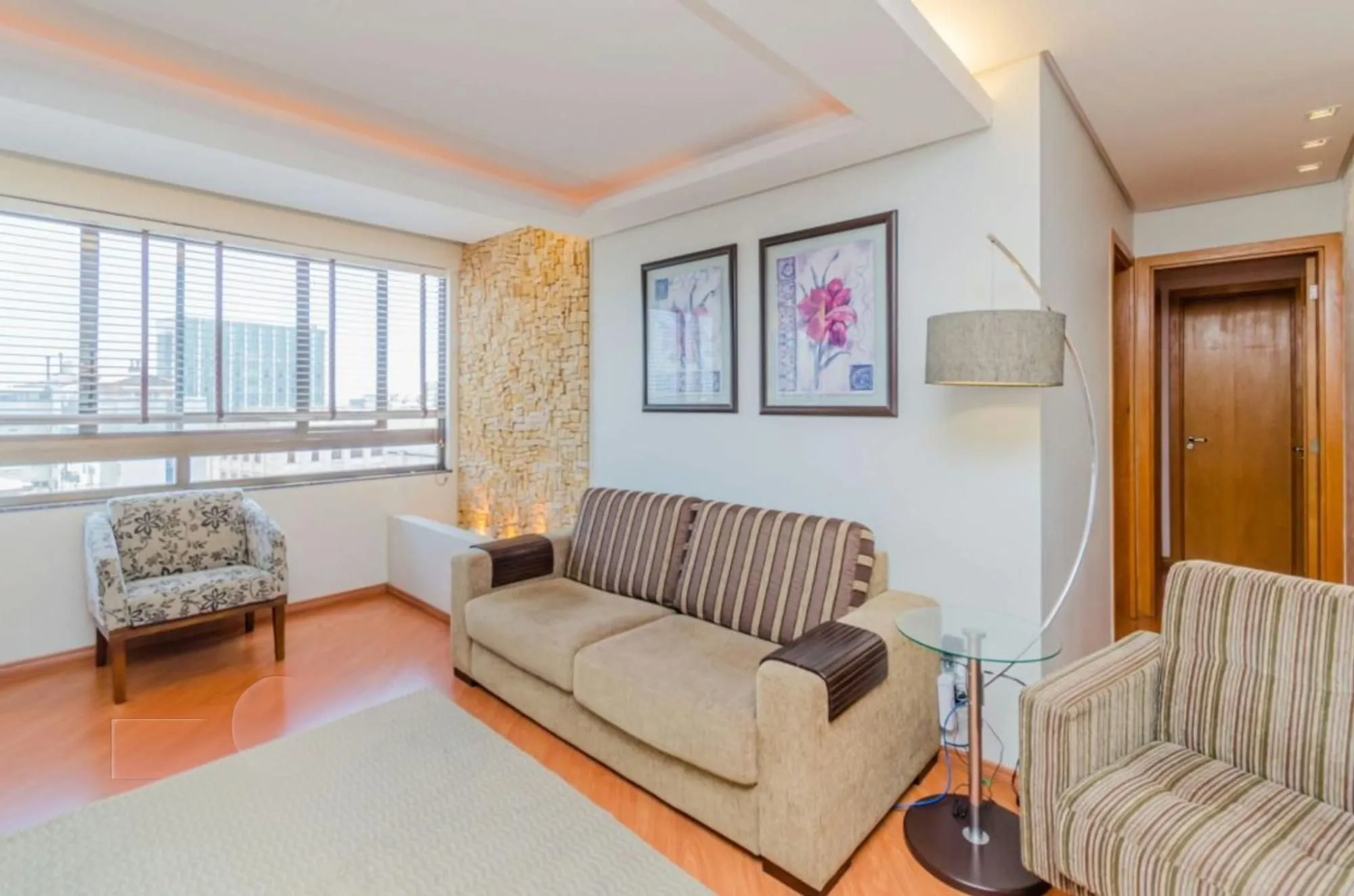 Imagem Apartamento à venda com 2 quartos 89 m²