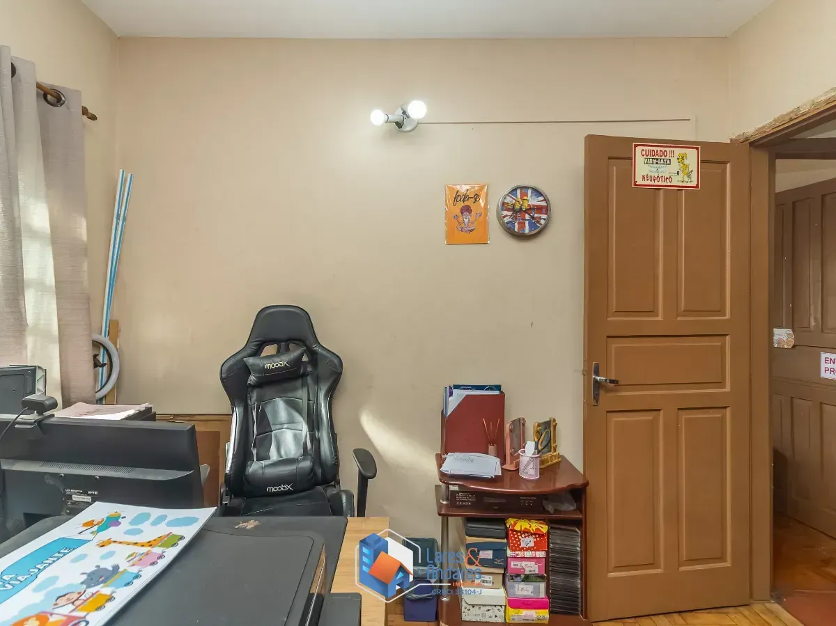 Imagem Sobrado para venda em Lapa com 5 quartos, 160m²