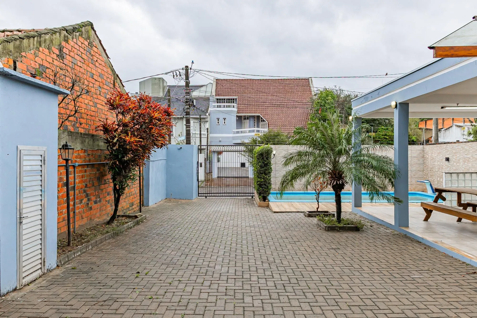 Imagem Casa 4 quartos/suite/banheira/piscina/Canoas