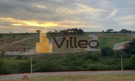 Imagem Destaques do Imóvel

- Área total de 384 m², perfeita para um projeto residencial de alto padrão...