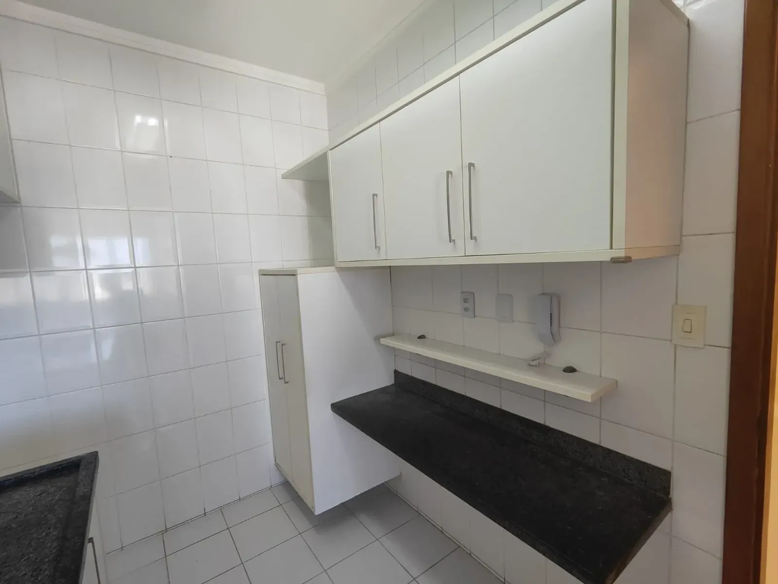 Foto do imóvel: Apartamento com 3 Quartos para Alugar, 84 m² em Avenida Professor Manoel Ribeiro, nº 1361. Stiep, Salvador - BA