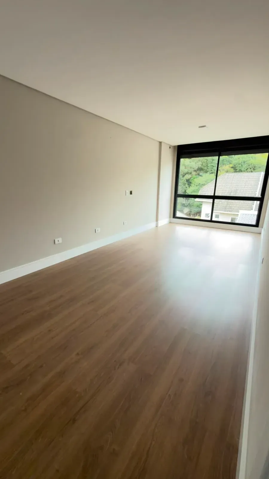 Imagem Casa de Condomínio com 3 Quartos à Venda, 150 m² em Santo Inácio - Curitiba