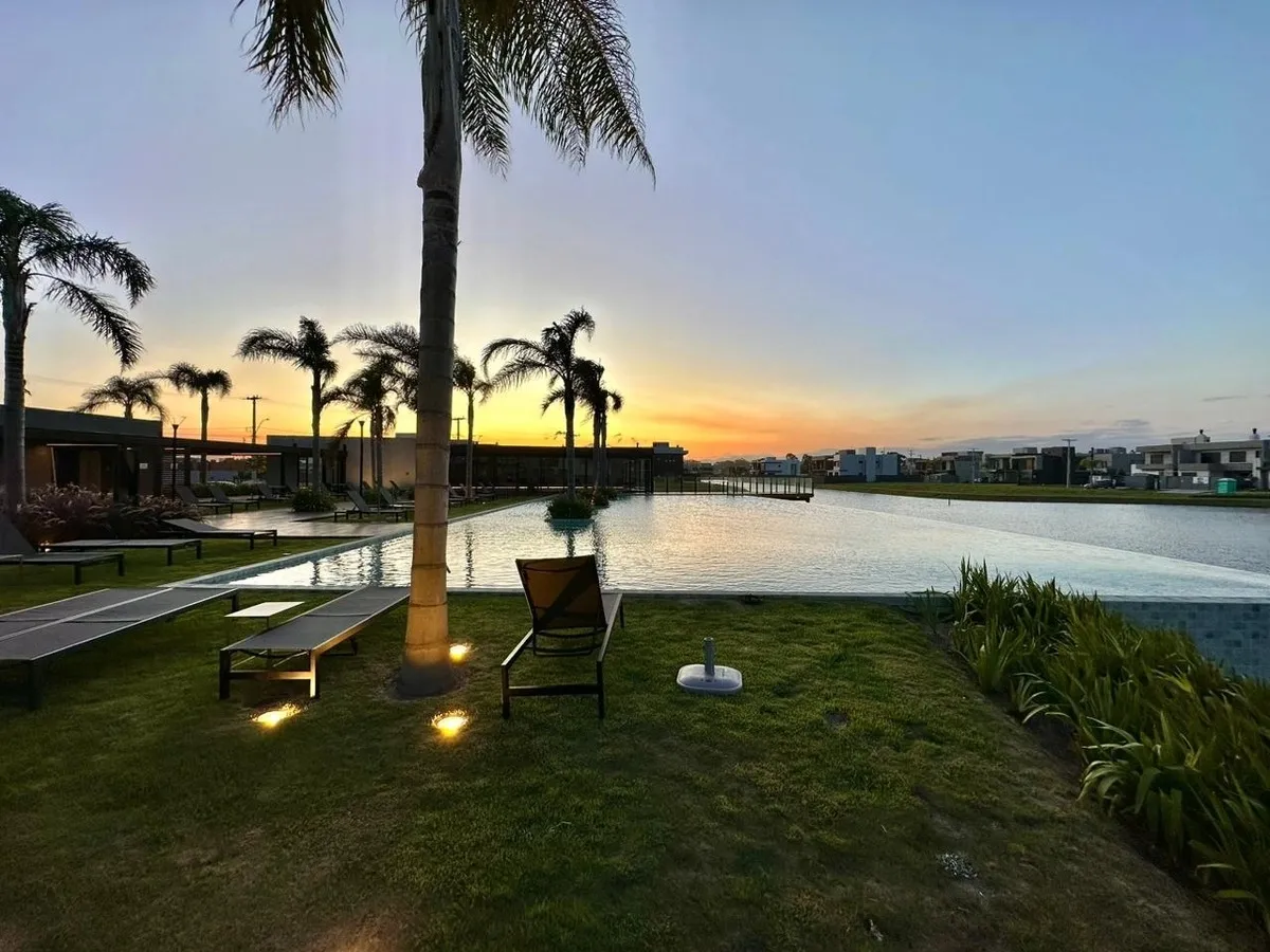 Imagem Lote Beira Lago no Sunset