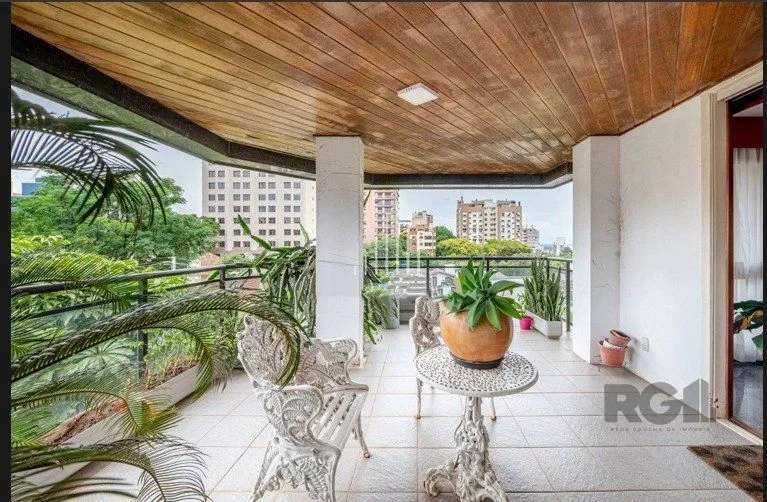 Imagem Apartamento 4 dormitórios, suite, de frente com sacada, 3 vagas de garagem, bai