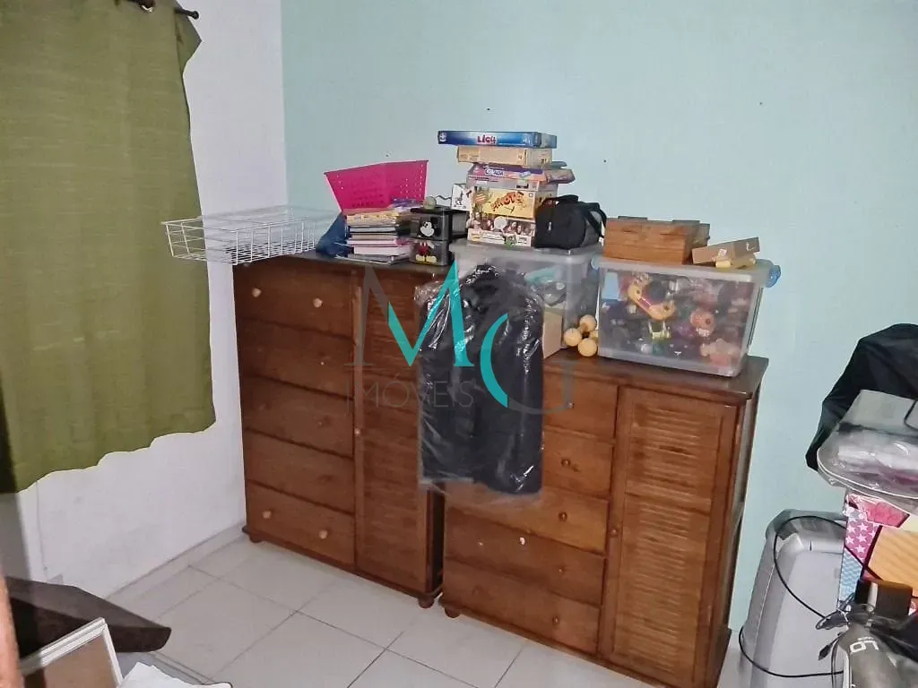 Imagem Casa com 4 dormitórios à venda, 272 m² por R$ 410.000,00 - Campo Grande - Rio de Janeiro/RJ