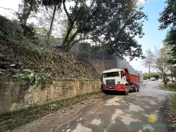Imagem LOTE em rua fechada, alto e com vista! Chác. Sto Antonio