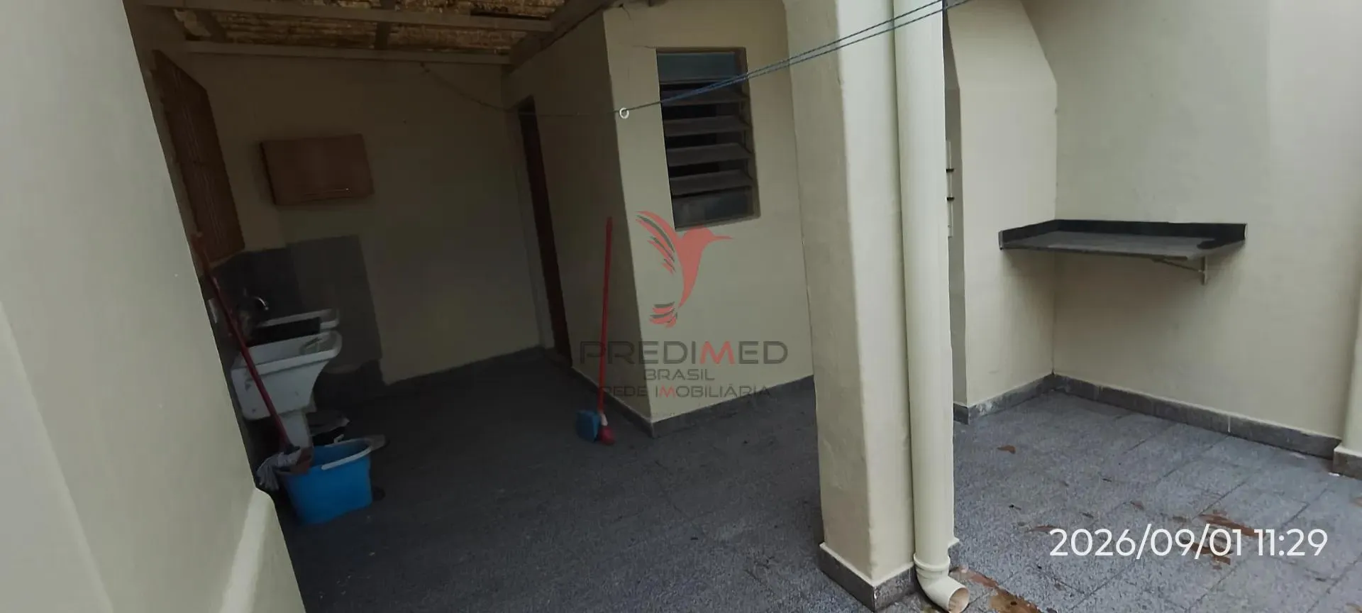 Imagem PRONTO PARA MORAR NO CENTRO: SOBRADO DE 3 DORMS, SUITE E 2 VAGAS