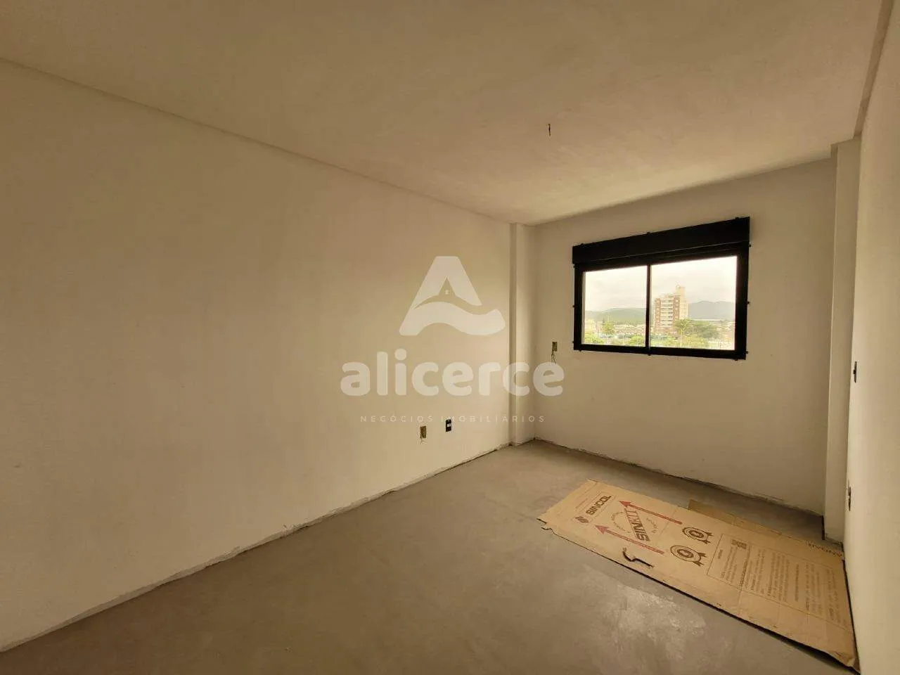 Imagem Apartamento à venda com 2 quartos 1 suíte, 75,67m² em Jardim Eldorado Palhoça