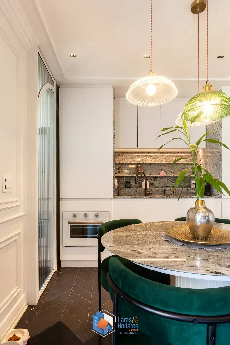 Imagem Apartamento para venda em Moema com 1 quarto, sendo 1 suíte, 70m²