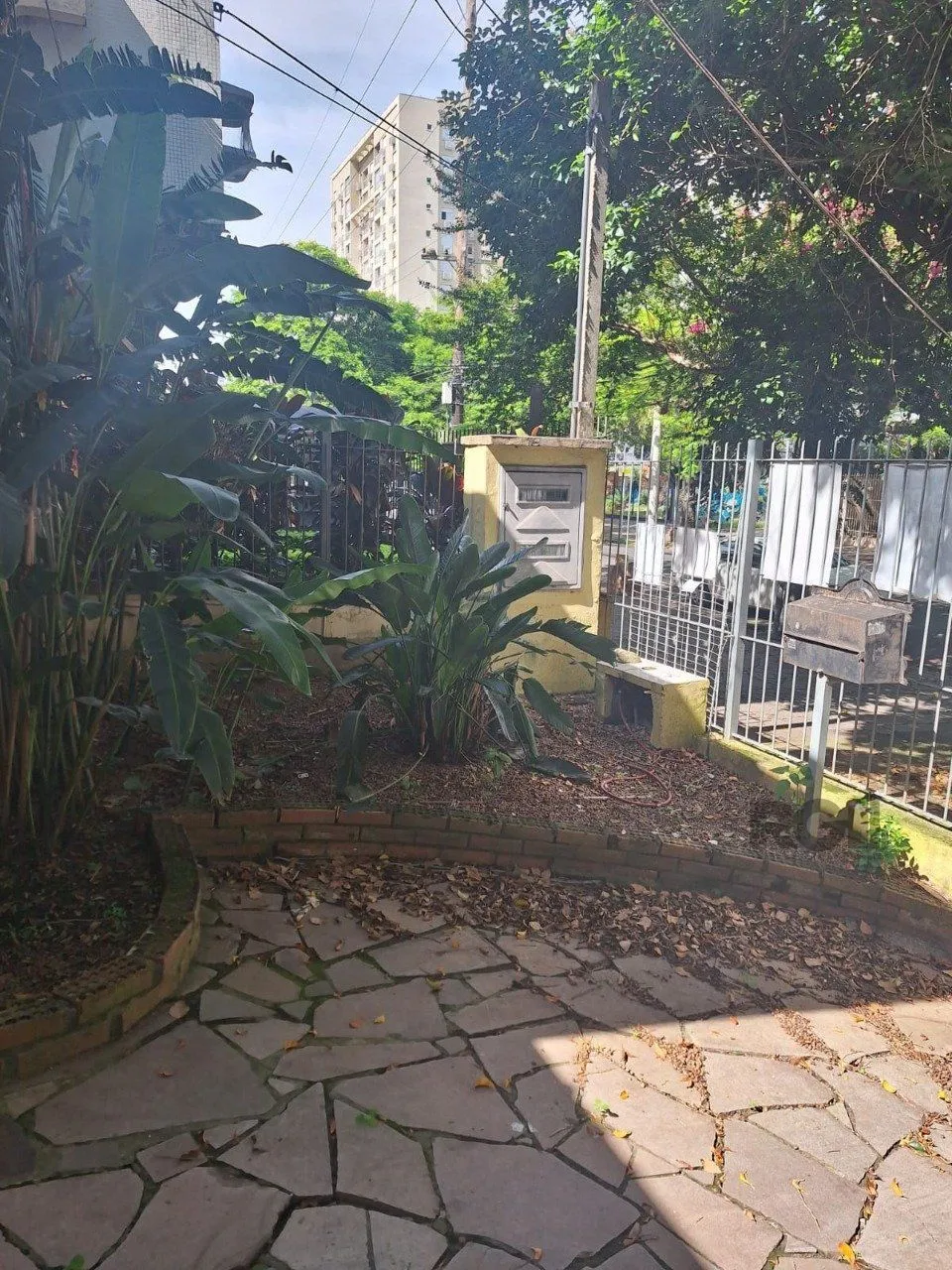 Imagem TERRENO 419M² A VENDA NO BAIRRO PETROPOLIS - POA RS
