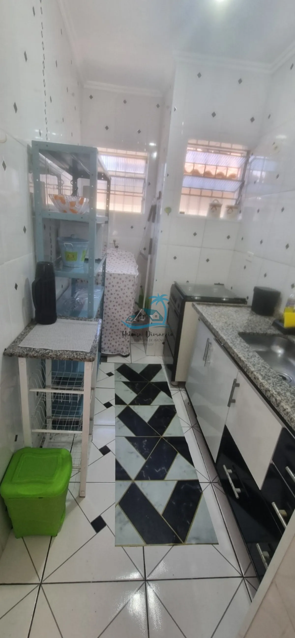 Imagem Apartamento com 2 dormitórios à venda na região central de Ubatuba