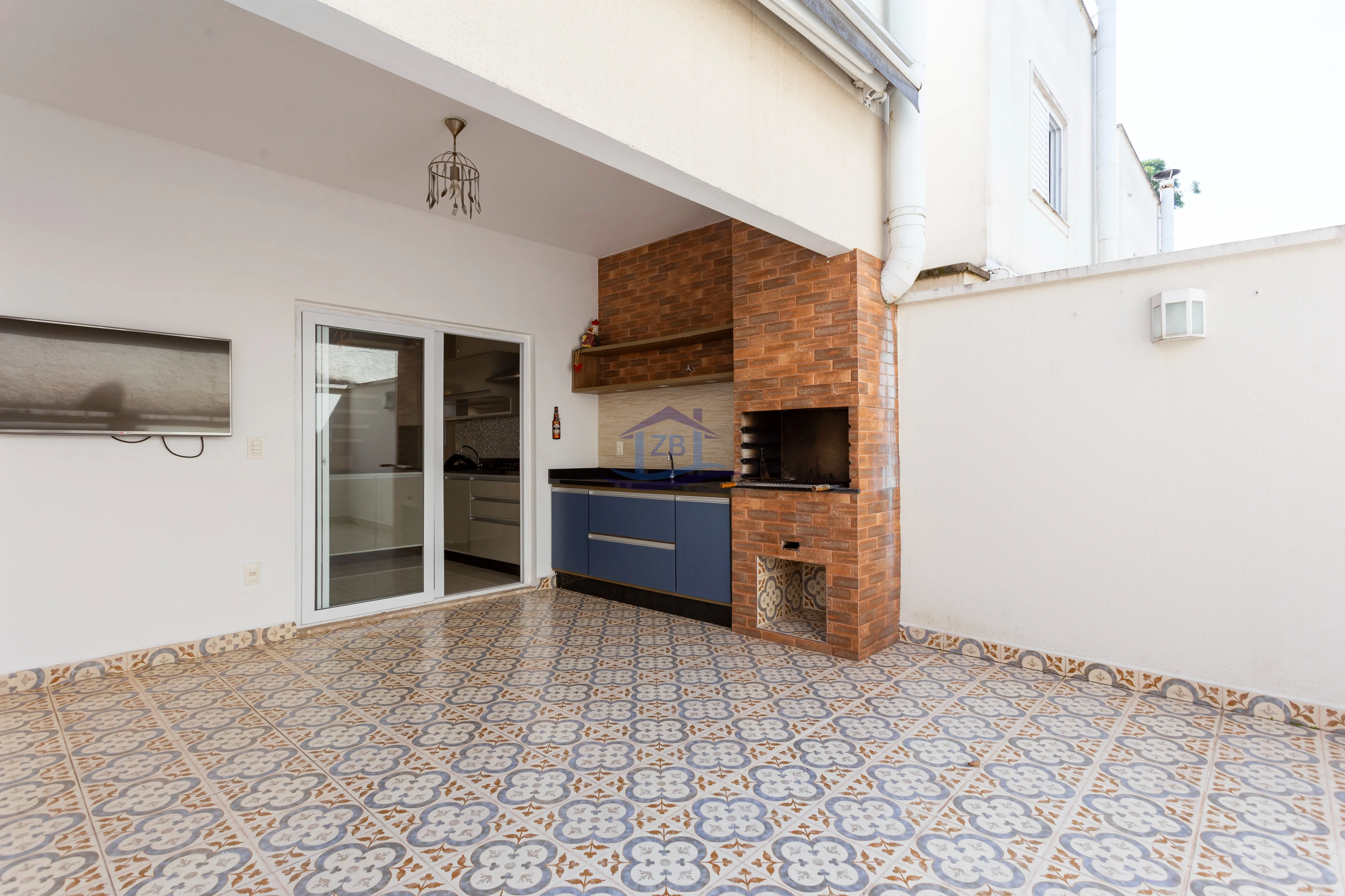 Imagem CASA RESIDENCIAL em COTIA - SP, CHÁCARA PAVOEIRO