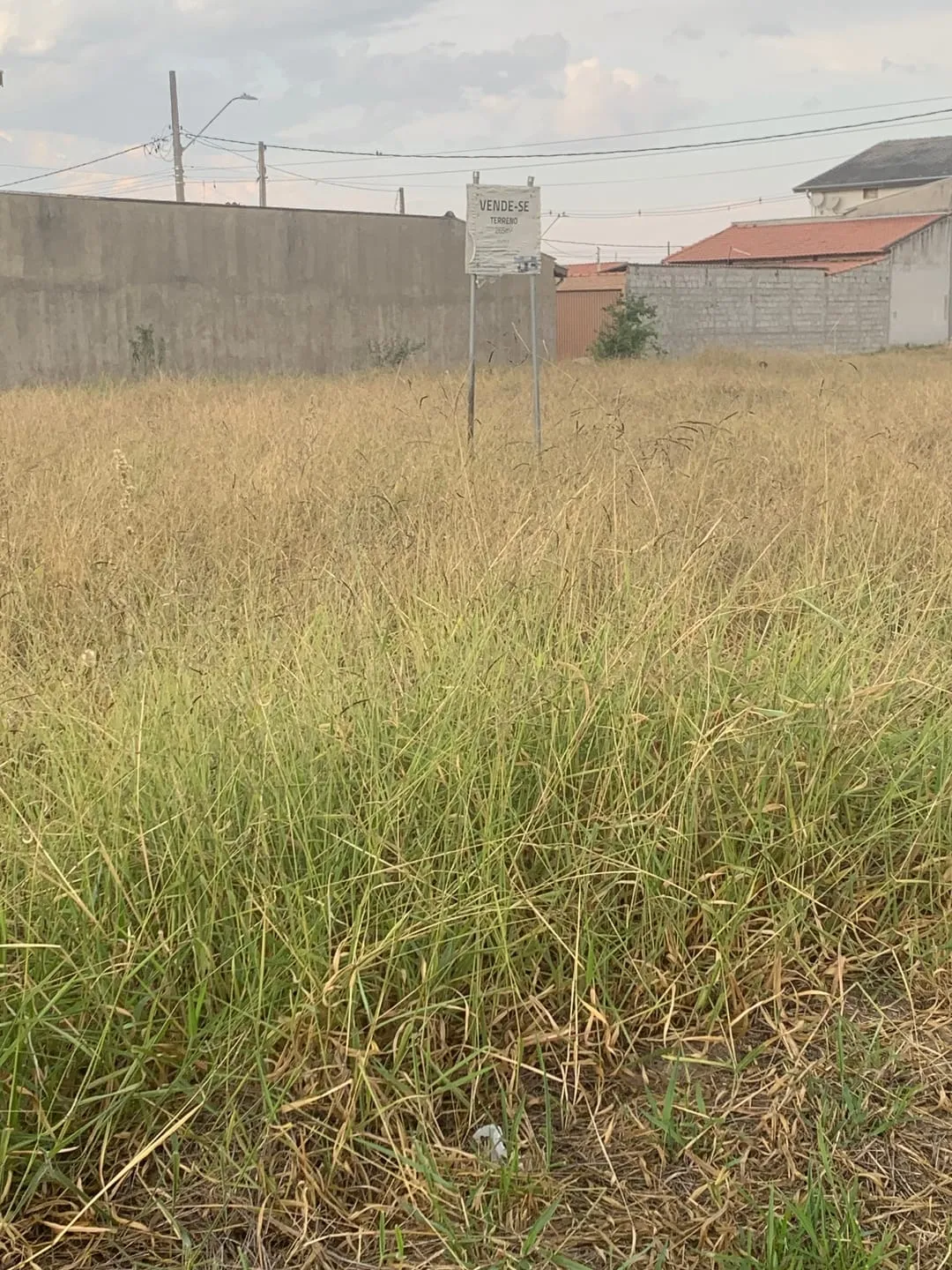 Imagem Terreno à venda 250M², Moreira César, Pindamonhangaba - SP
