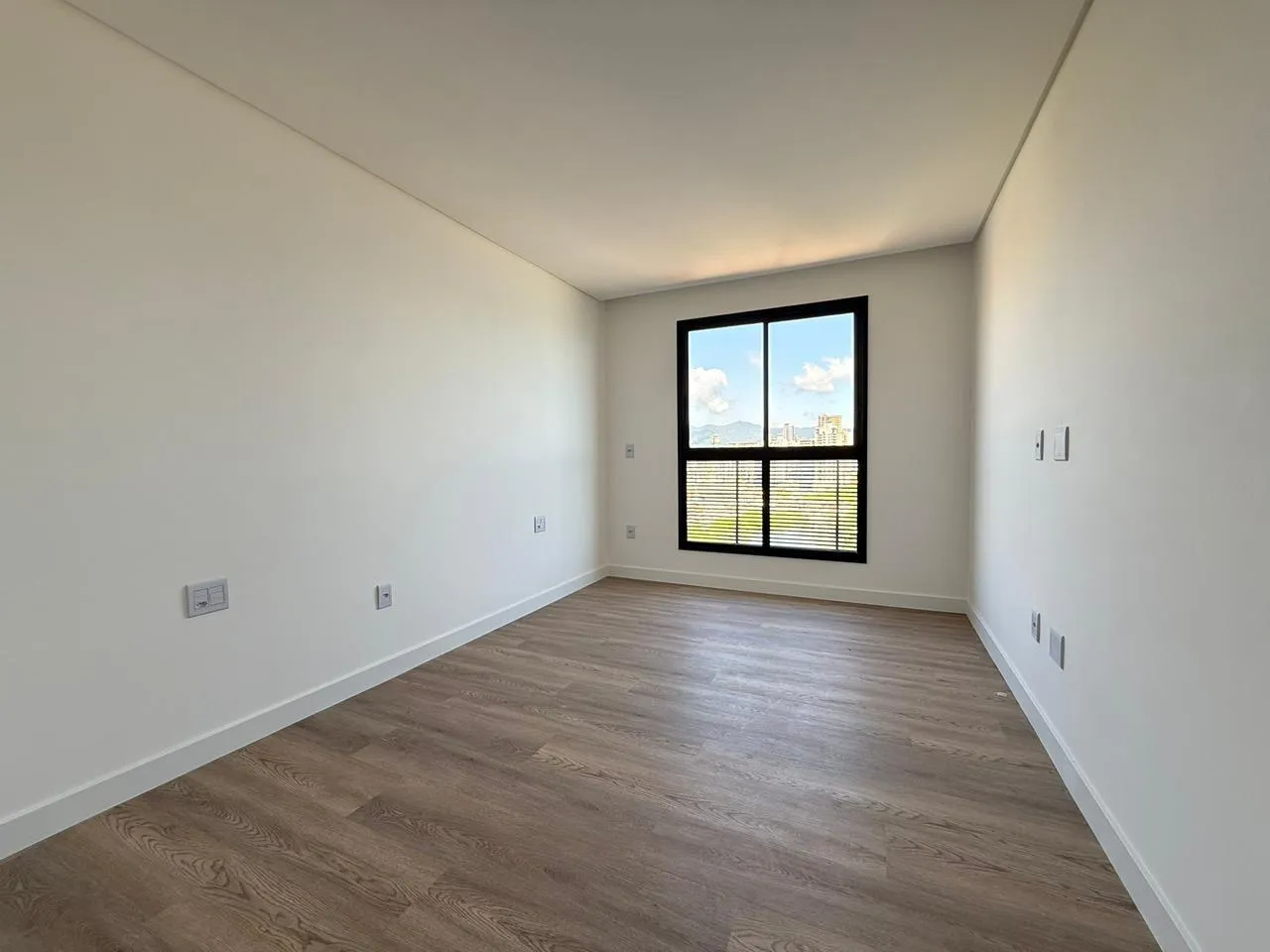 Imagem Apartamento com vista para o mar à venda com 197.02m2 por R$ 4.500.000,00