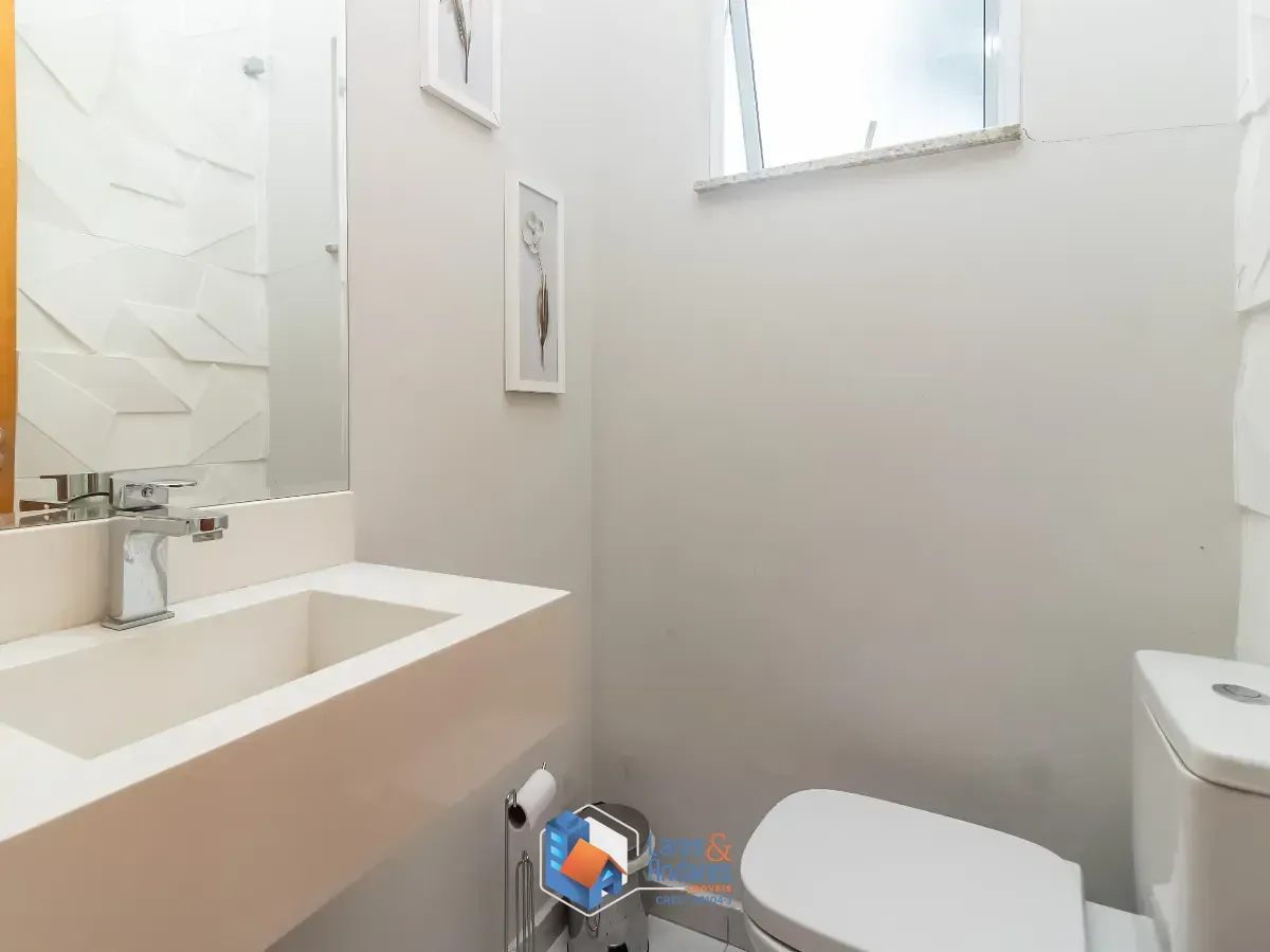 Imagem Sobrado para venda em City Recanto Anastácio com 3 quartos, sendo 3 suítes, 158m²