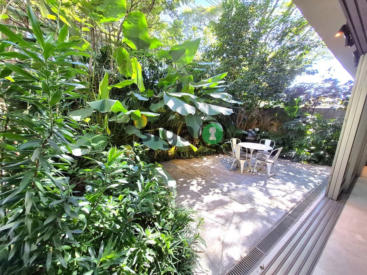 Imagem Casa em Condomínio a venda no Cidade Jardim com 5 quartos