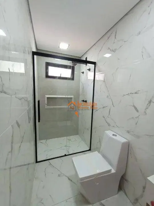Imagem Sobrado com 3 dormitórios à venda, 240 m² por R$ 2.200.000,00 - Mogi Moderno - Mogi das Cruzes/SP