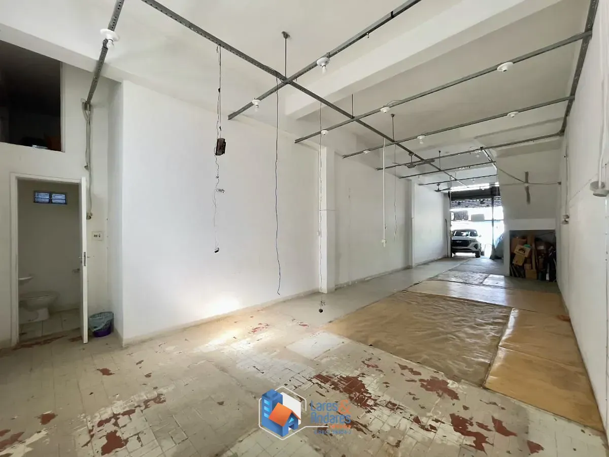 Foto do imóvel Casa comercial para venda em Americanópolis, 600m² em Rua Professor Paulo Mangabeira Albernaz
