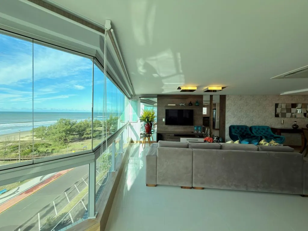Imagem Apartamento 4 Dormitórios - Bairro Navegantes