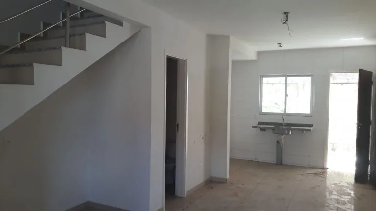 Imagem Casa de Condomínio com 2 Quartos à Venda, 62 m² em Planalto - Natal