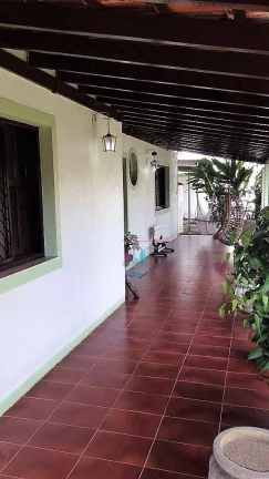 Imagem Casa à venda, 197 m² - Vila Rica - Cruzeiro/SP