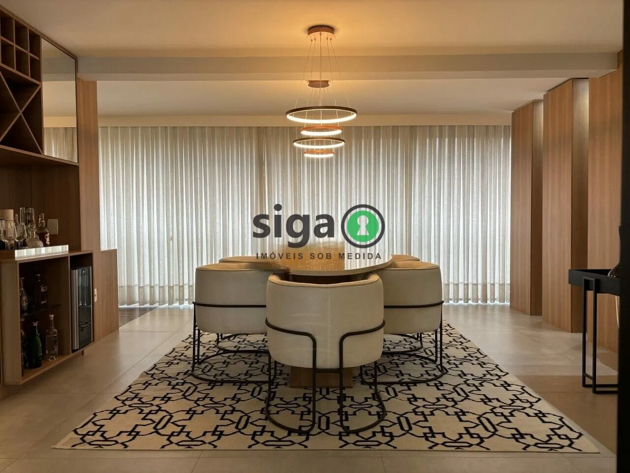 Imagem Apartamento no Campo Belo - 3 Suítes, 147 m², Mobiliado e com Acabamentos de Alto Padrão