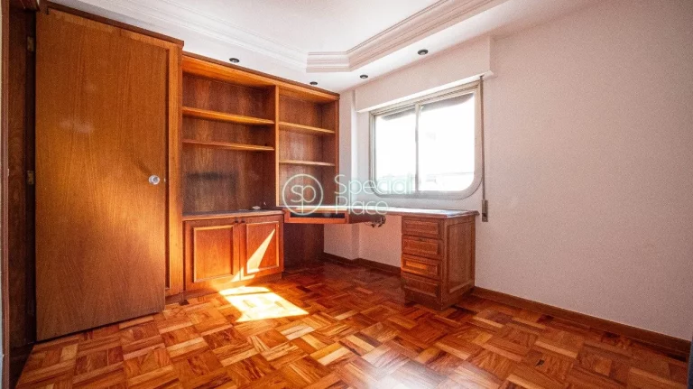 Imagem Apartamento com excelente planta e posição solar. Ventilação e iluminação natural em todas as ...