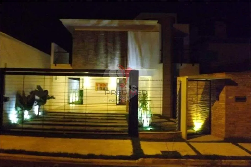 Imagem Casa de 3 quartos, 250m² no bairro Loteamento Porto Seguro, em Avaré