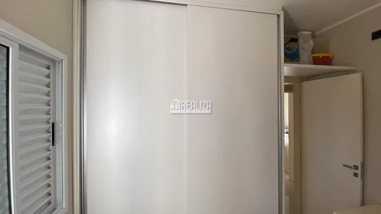 Imagem Lindo apartamento à venda no Condomínio Desembargador Lauro Fontoura, Uberaba - 3 dormitórios com suíte e varanda gourmet!