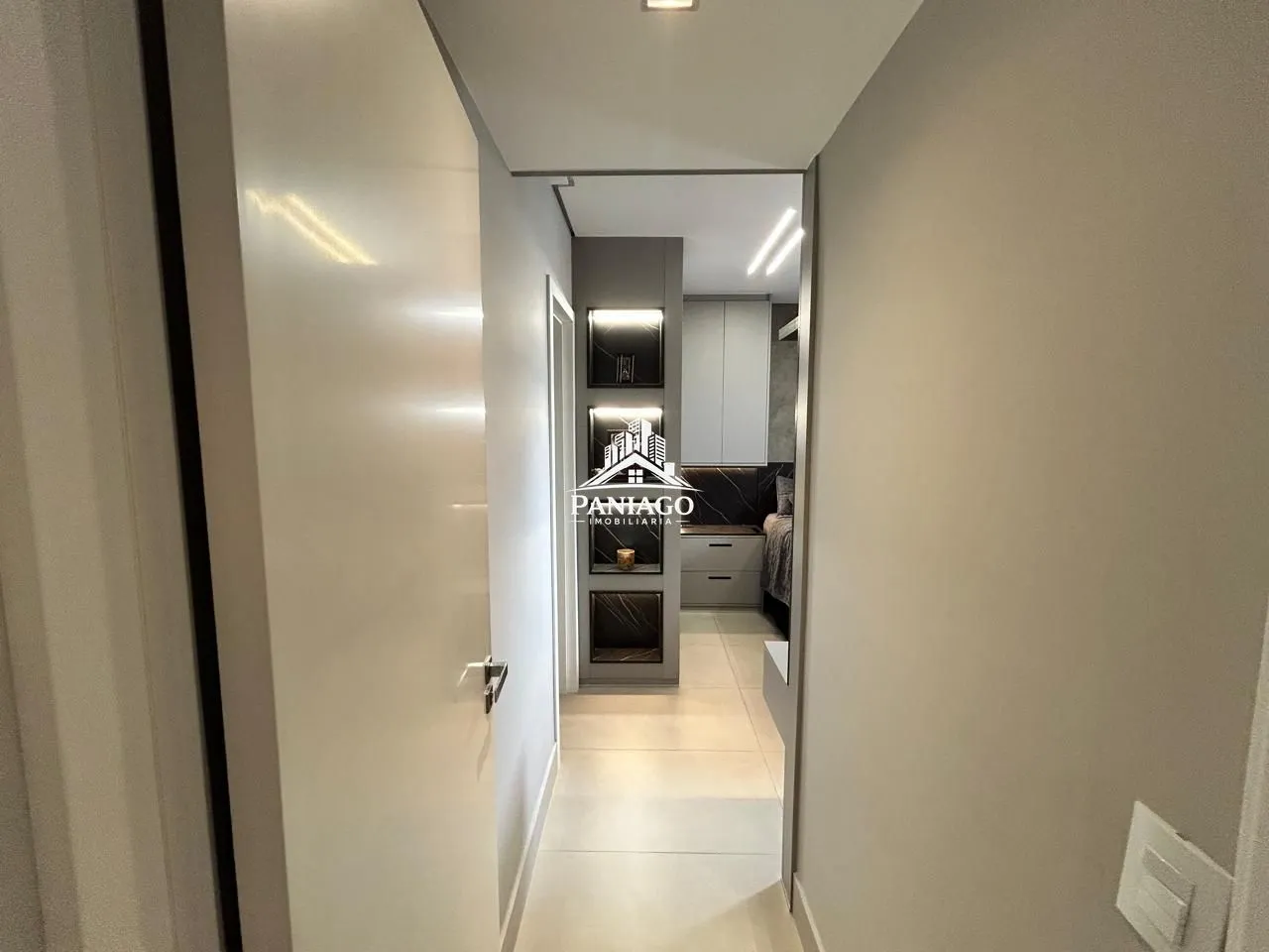Imagem Apartamento Porteira Fechada com 2 Quartos para Alugar em Frente ao Shopping Pan