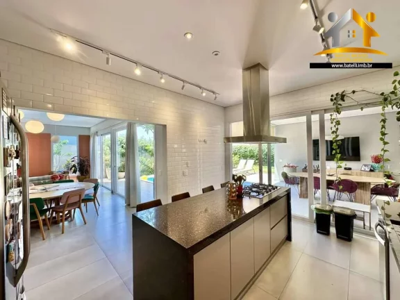 Imagem Casa à venda no condomínio Alphaville Granja Vianna em Carapicuíba - SP | Batelli Imóveis