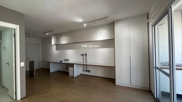 Imagem Apartamento à venda no Centro de São Paulo-SP: 1 quarto, 1 sala, 1 banheiro, 1 vaga de garagem, 46m² de área.