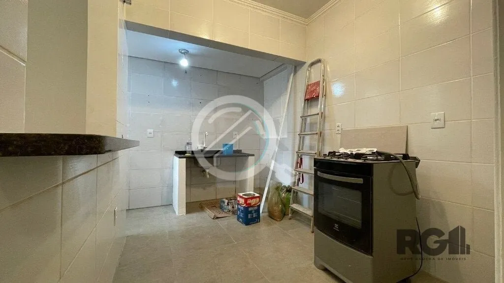 Imagem Apartamento de 1 dormitório totalmente reformado na charmosa Cidade Baixa. Este imóvel oferece um ...