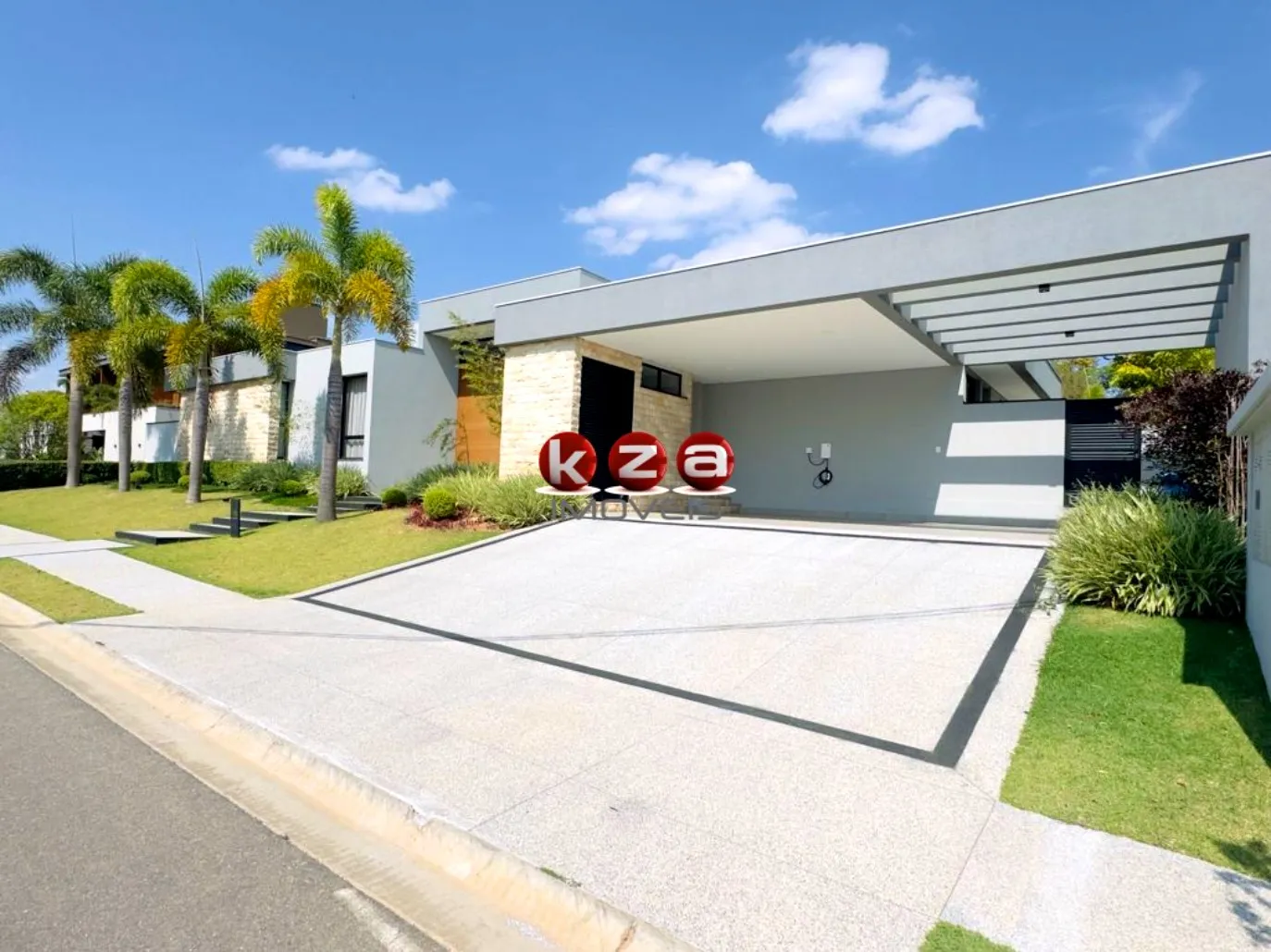 Imagem Luxuosa casa térrea à venda em Jundiaí-SP, Condomínio Jardim Atenas: 4 suítes, 3 salas, 5 banheiros, 5 vagas, 417m².